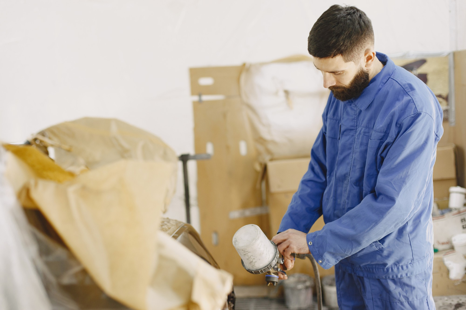Trasteros para empresas de reformas en Valencia: guarda materiales sobrantes